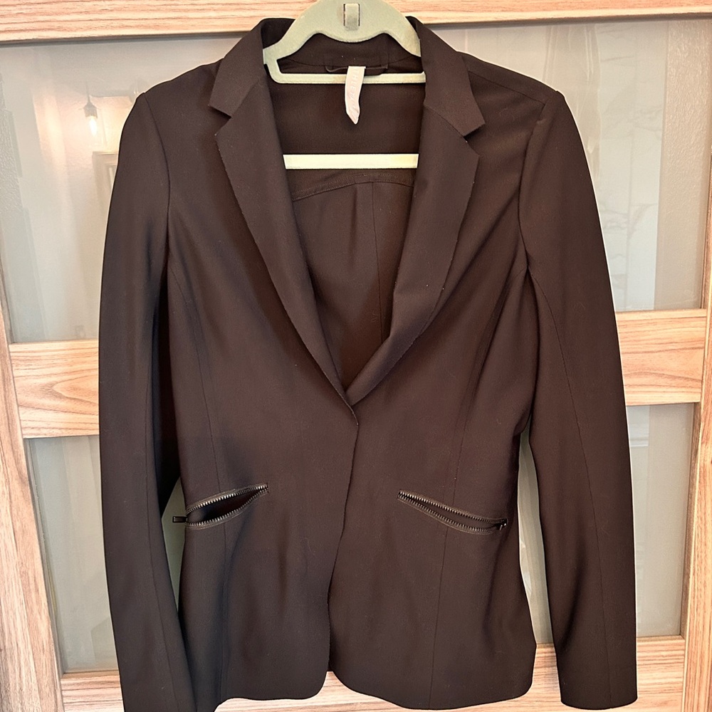Black Athleta Interstellar Blazer size 4